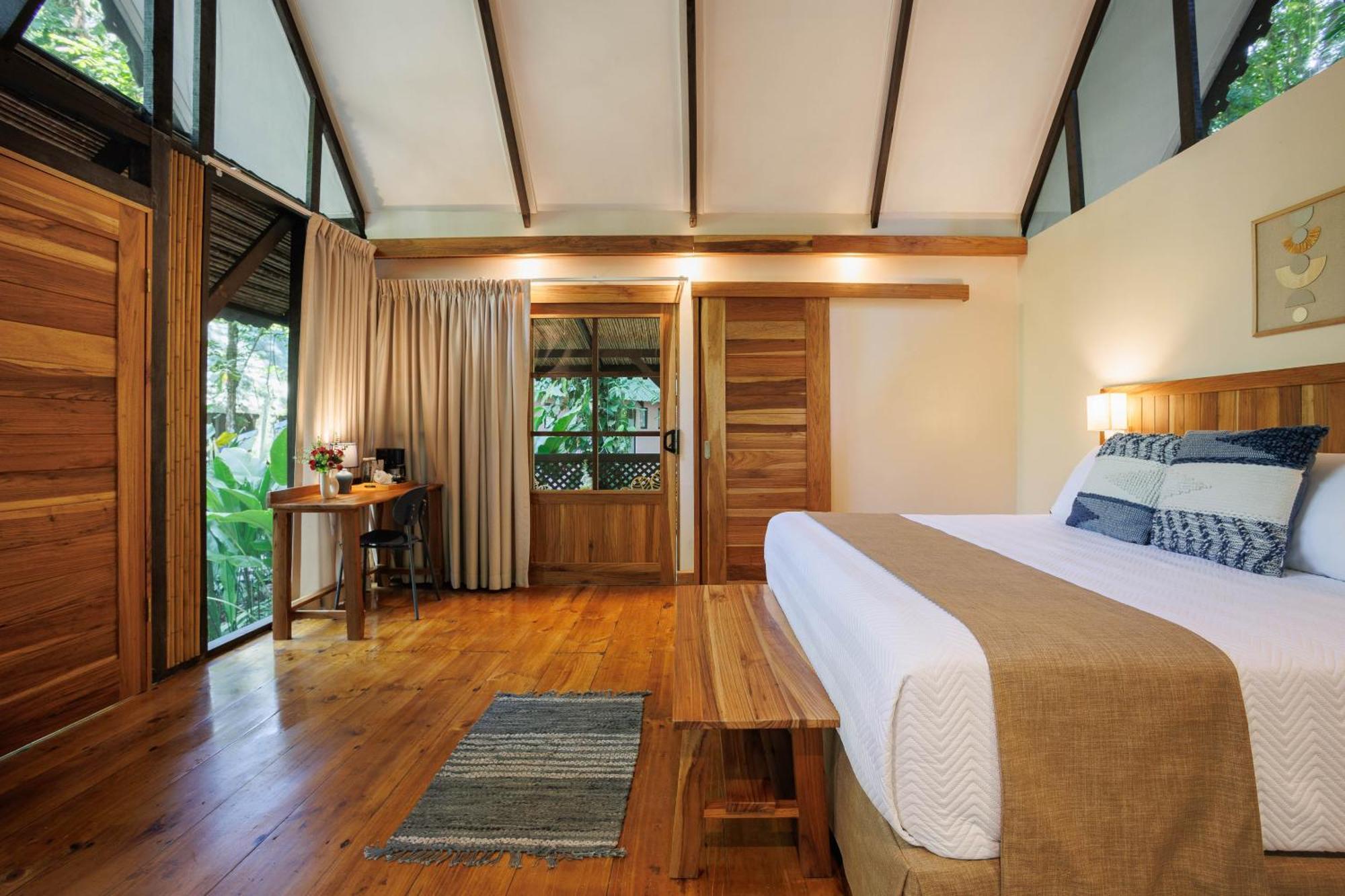Almonds & Corals Boutique Hotel Puerto Viejo de Talamanca Екстер'єр фото